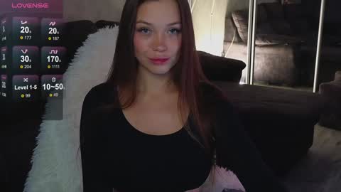 tia__moon online show from 11-15-25, 06:04