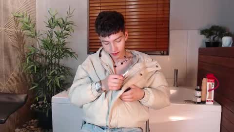 Tiam Muller online show from 01-13-26, 03:34