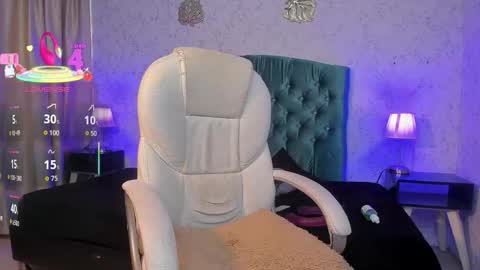 tian online show from 12-15-25, 09:19