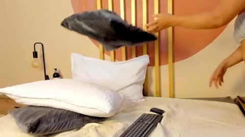 Jake And Tiana online show from 02-07-26, 02:54