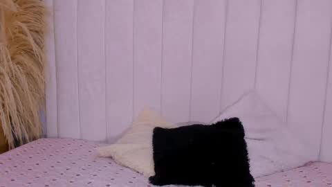 Tiana online show from 09-19-25, 12:06