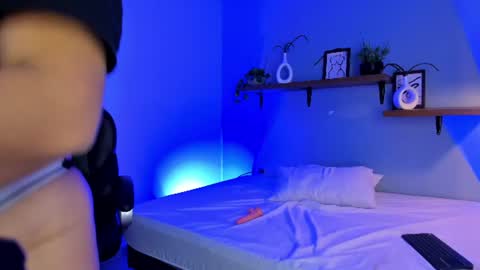 Snapshot of tianacortes chatting on 06-24-26, 02:43 Tiana Corts online show from 06-24-26, 02:43