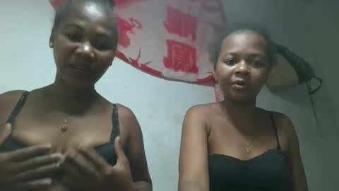 Snapshot of tibavy chatting on 11-08-25, 07:52 tibavy online show from 11-08-25, 07:52