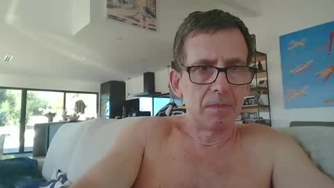 JustMe online show from 01-05-25, 11:12