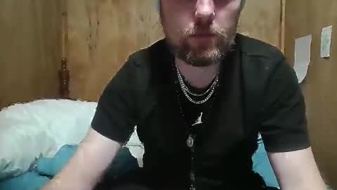 Snapshot of tiedntattoed chatting on 02-13-26, 06:09 tiedntattoed online show from 02-13-26, 06:09