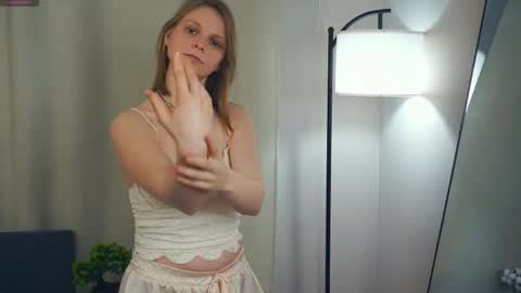 Snapshot of tierarote chatting on 03-01-26, 08:38 Lily online show from 03-01-26, 08:38