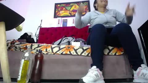 Tifanny Nails  online show from 09-10-25, 12:05