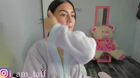 Snapshot of tifany_tay2 chatting on 02-09-25, 07:05 hey am julietha online show from 02-09-25, 07:05