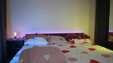 Tiffany online show from 11-22-25, 09:58