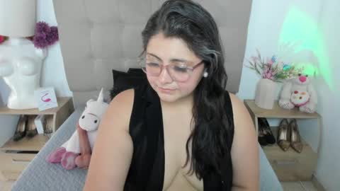 Tiff Luxx online show from 04-01-26, 03:09