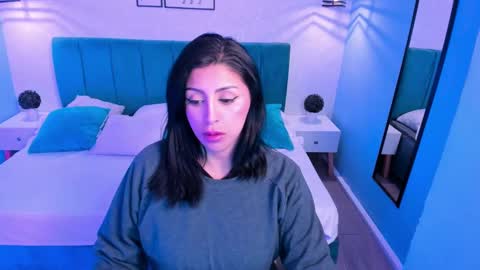 Snapshot of tiffani__love chatting on 02-25-25, 12:24 Tiffany online show from 02-25-25, 12:24