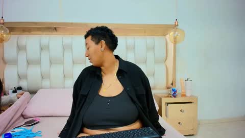 Snapshot of tiffantyandstacy chatting on 02-15-26, 09:41 Tiffany and Stacy online show from 02-15-26, 09:41