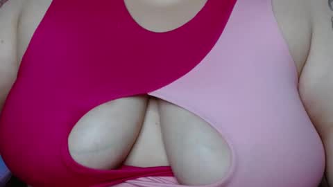 dont forget ask for custom vids  online show from 12-10-24, 09:55