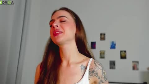 tiffany online show from 10-17-25, 11:07