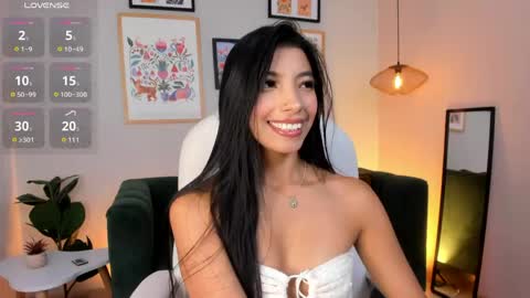 Snapshot of tiffany_low chatting on 05-26-26, 04:58 tiffany_low online show from 05-26-26, 04:58