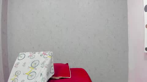 tiffany_mendez online show from 11-13-25, 12:04