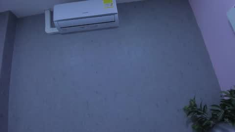 tiffany_mendez online show from 12-03-25, 12:03