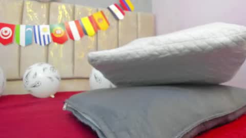 Snapshot of tiffany_mendez chatting on 06-21-26, 12:08 tiffany_mendez online show from 06-21-26, 12:08