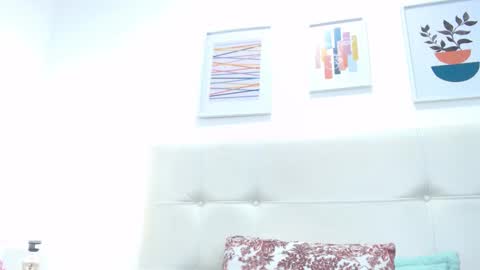 Tifanny Fox online show from 02-15-25, 01:49