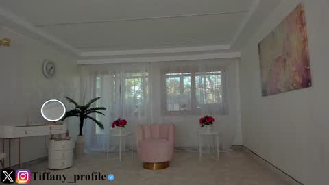 Snapshot of tiffanyhouston_ chatting on 10-31-25, 07:20 Tiffany Houston online show from 10-31-25, 07:20