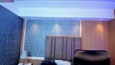 Snapshot of tiffanyhoustton chatting on 03-17-26, 11:35 tiffanyhoustton online show from 03-17-26, 11:35