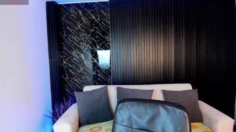 Snapshot of tiffanyhoustton chatting on 04-09-26, 12:10 tiffanyhoustton online show from 04-09-26, 12:10