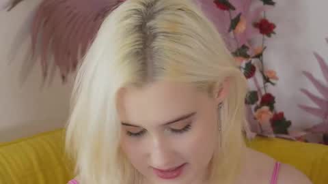 tiffanyjons online show from 10-23-25, 05:33