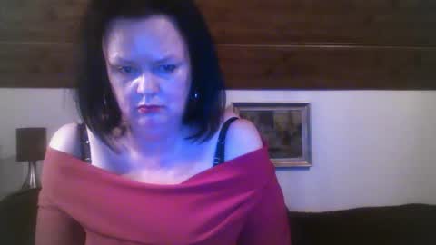 TiffanyMature online show from 09-22-25, 10:01