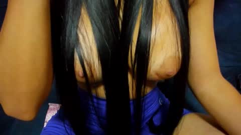 Tiffany online show from 10-16-25, 01:23