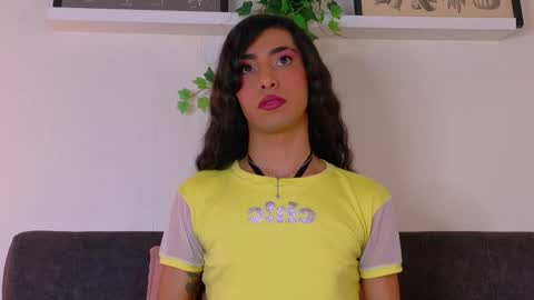 Tiffany  online show from 02-27-26, 07:47