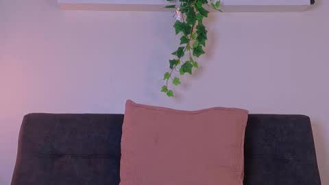 Tiffany  online show from 03-04-26, 08:04