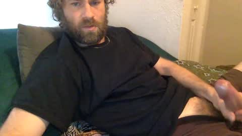 Snapshot of tigerzaddy chatting on 12-21-24, 02:37 tigerzaddy online show from 12-21-24, 02:37