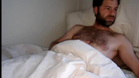 Snapshot of tigerzaddy chatting on 04-22-26, 12:18 tigerzaddy online show from 04-22-26, 12:18