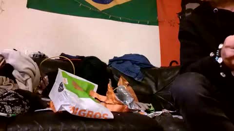 Tiger Lexy online show from 12-16-25, 08:14