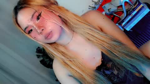 Snapshot of tight_elliana chatting on 07-08-26, 02:32 tight_elliana online show from 07-08-26, 02:32