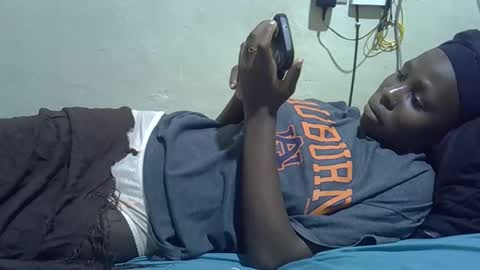 Snapshot of tight_pussie chatting on 02-06-26, 10:24 tight_pussie online show from 02-06-26, 10:24