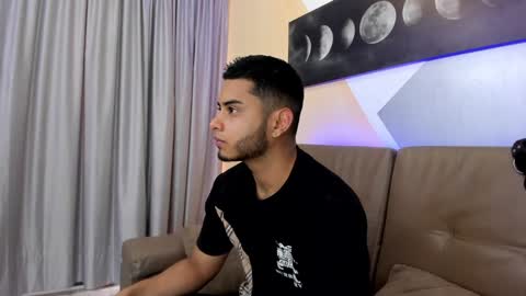 Snapshot of tiler_price chatting on 12-20-24, 07:39 Tyler online show from 12-20-24, 07:39