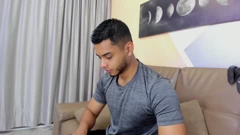 Snapshot of tiler_price chatting on 01-19-25, 12:17 Tyler online show from 01-19-25, 12:17