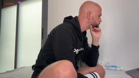 Tim Beard online show from 04-07-26, 01:00