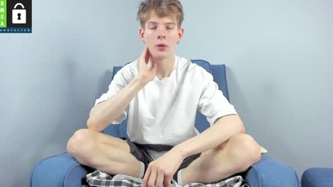 Snapshot of tim_milll chatting on 01-02-25, 07:12 Tim online show from 01-02-25, 07:12