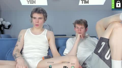 Snapshot of tim_milll chatting on 02-03-25, 08:35 Tim online show from 02-03-25, 08:35