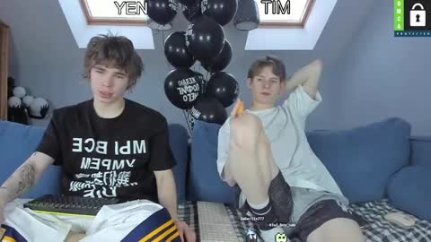 Snapshot of tim_milll chatting on 02-22-25, 05:55 Tim online show from 02-22-25, 05:55