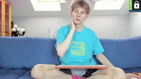 Snapshot of tim_milll chatting on 02-24-25, 06:27 Tim online show from 02-24-25, 06:27