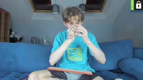 Snapshot of tim_milll chatting on 03-05-25, 07:38 Tim online show from 03-05-25, 07:38