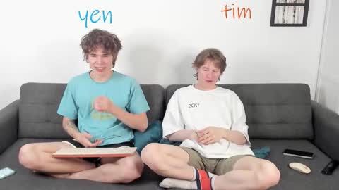 Snapshot of tim_milll chatting on 09-23-25, 09:07 Tim online show from 09-23-25, 09:07