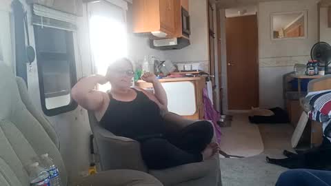 Snapshot of timamanda chatting on 06-11-26, 04:05 Tim Amanda online show from 06-11-26, 04:05
