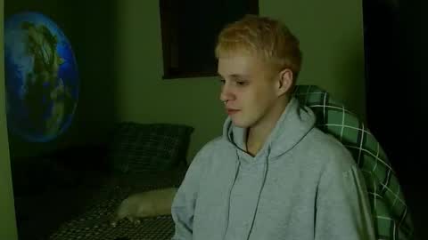 Snapshot of timkinky chatting on 11-23-25, 08:41 Tim WhiteS online show from 11-23-25, 08:41