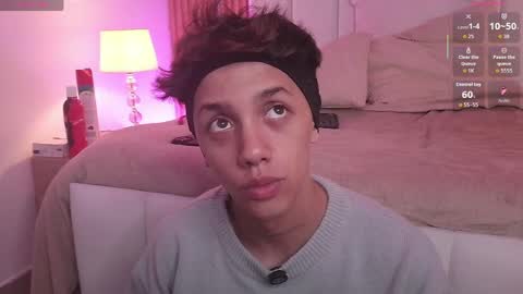 Timothy 21 years old online show from 04-06-26, 07:59