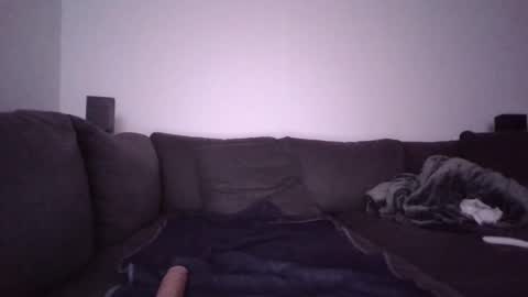 Snapshot of timshi99 chatting on 11-02-25, 09:28 timshi99 online show from 11-02-25, 09:28