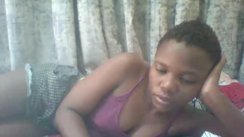 christine online show from 11-19-25, 07:52